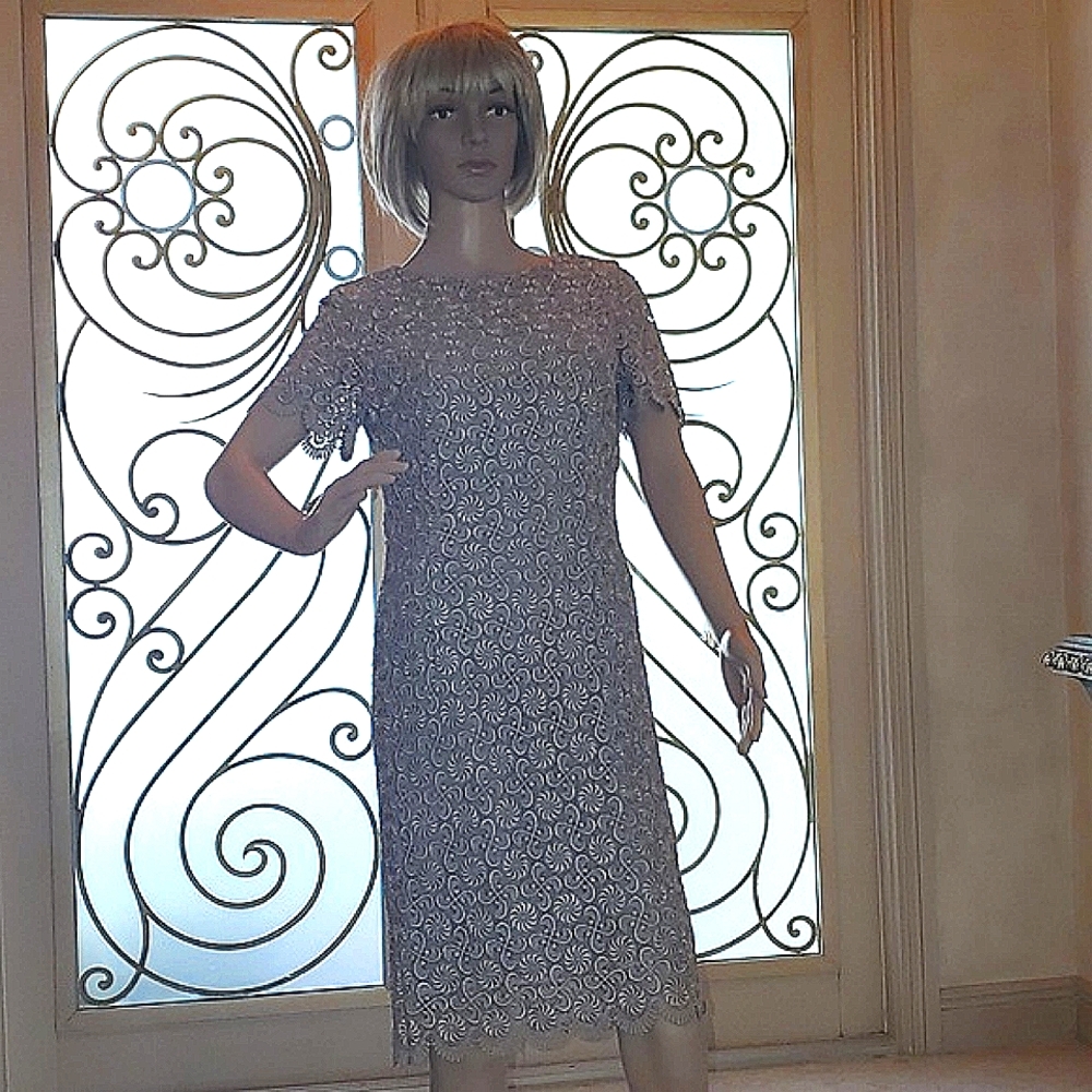 Lace short sleeves knee high dress Fully Lined, Zipper